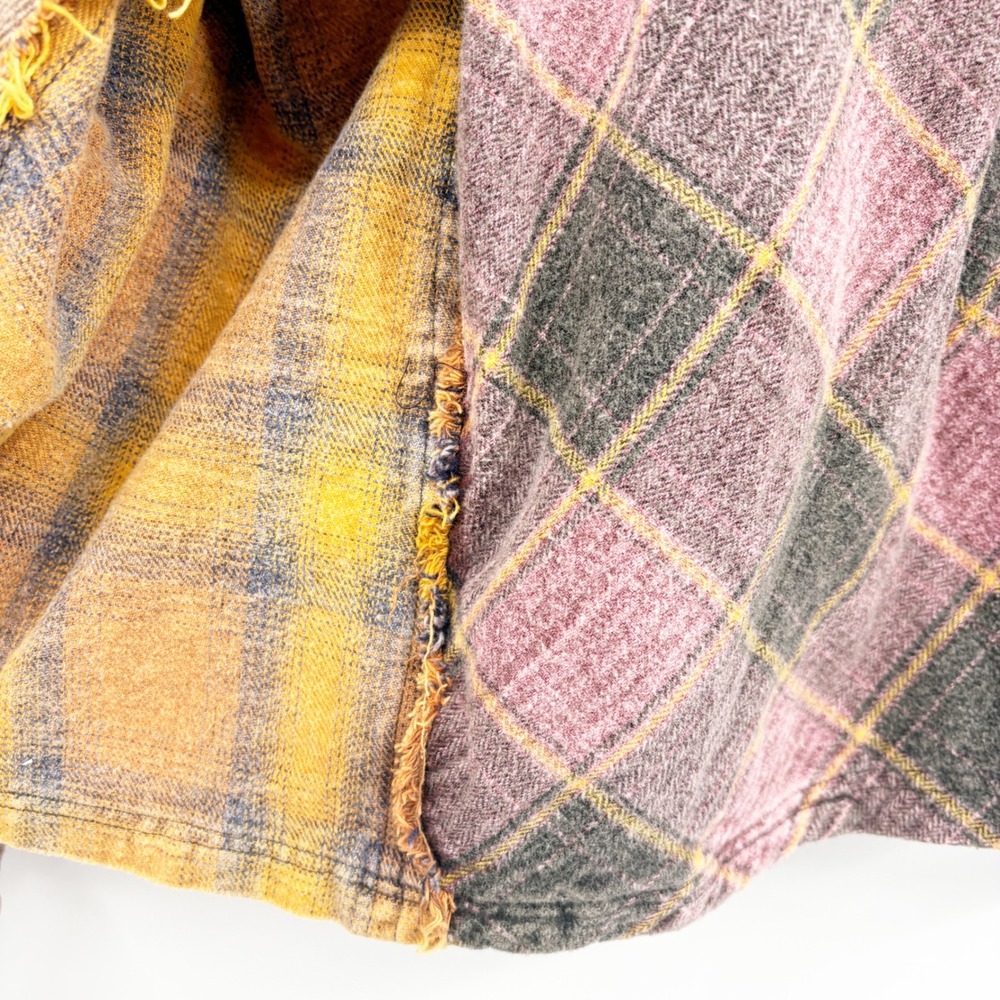 Oli & Hali Women Plaid Distressed Patchwork Boho Grunge Flannel Hooded Shacket L - Picture 3 of 8